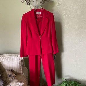 NWT Tahari red two-piece suit - size 10